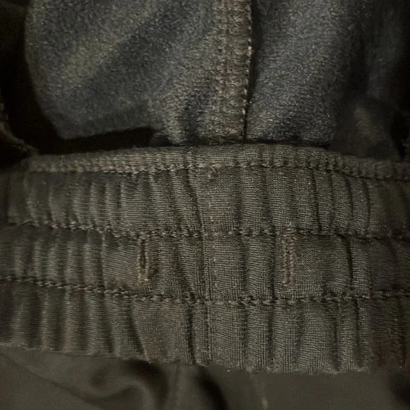 Adidas size 14/16 jogger sweatpants, good condition, navy blue - Picture 4 of 5